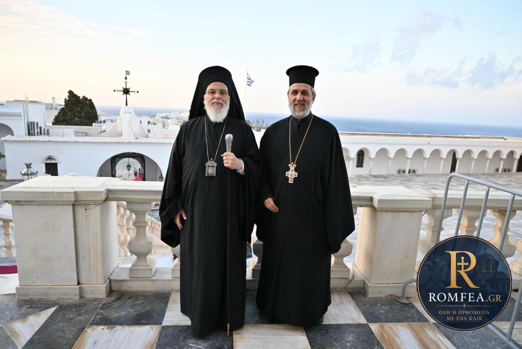 o-episkopos-rigiou-sti-megaloxari-tinou-foto
