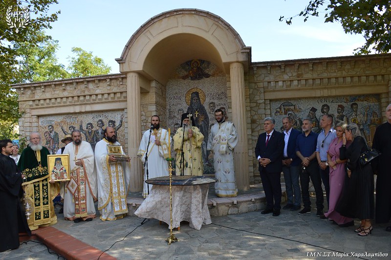 mnimi-mikrasiatikis-katastrofis-stin-i-m-neapoleos-foto